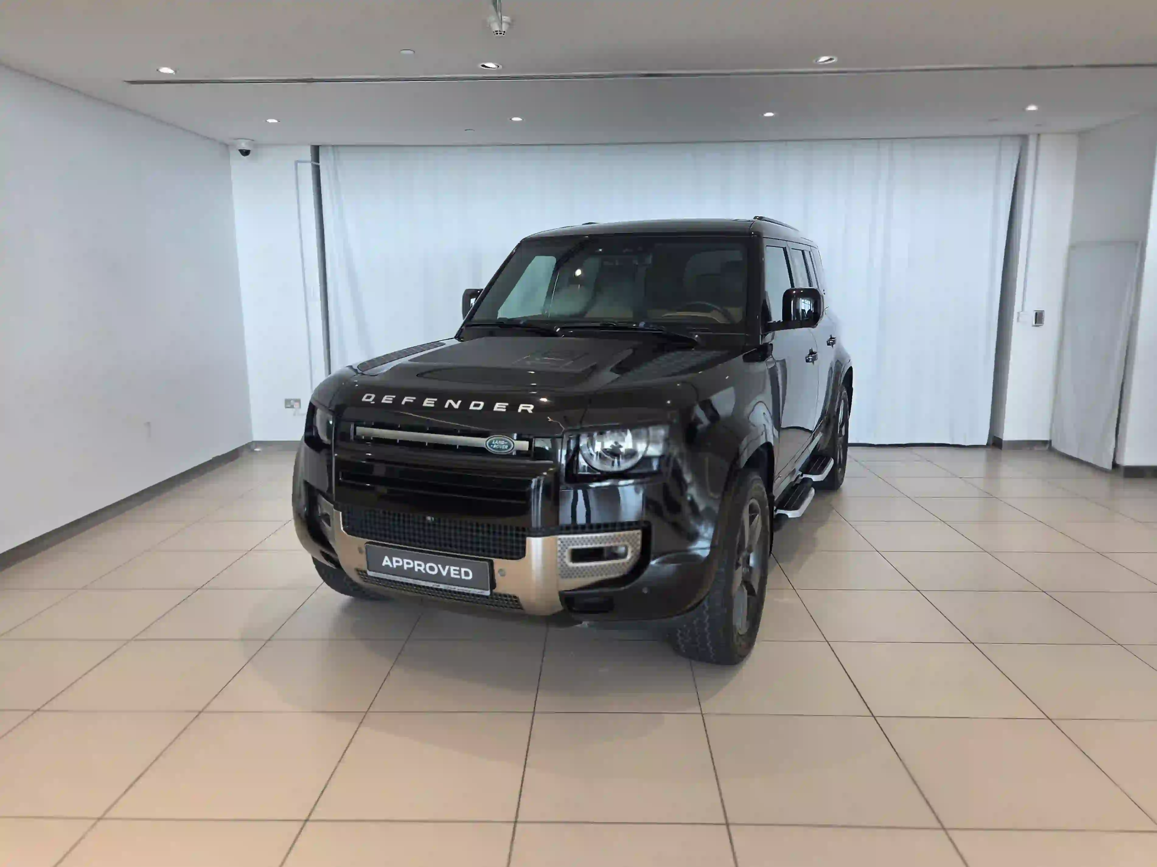 Land Rover Defender 110 3.0 i6X 2024