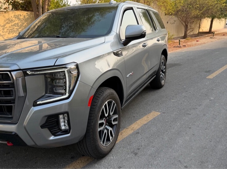 GMC Yukon AT4 2023 - Image 2