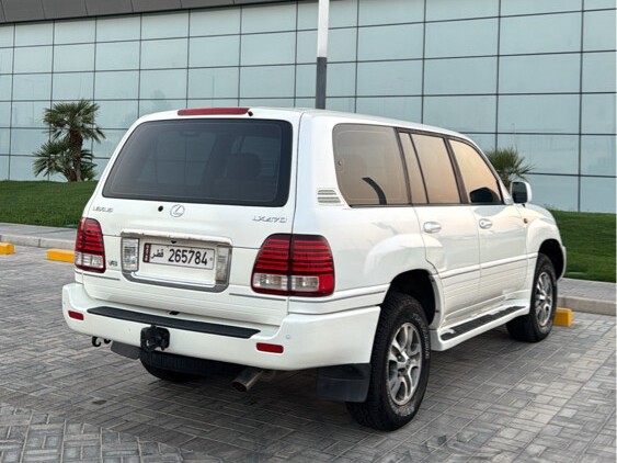 Lexus LX 470 2006 - Image 2