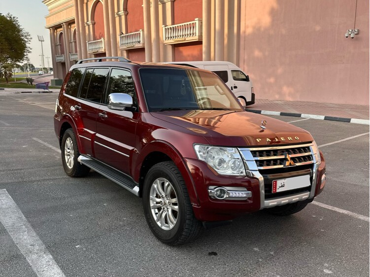 Mitsubishi Pajero 3.8 2016 - Image 2