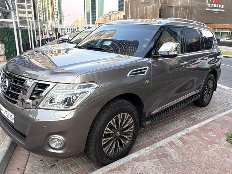 Nissan Patrol  Platinum 2015