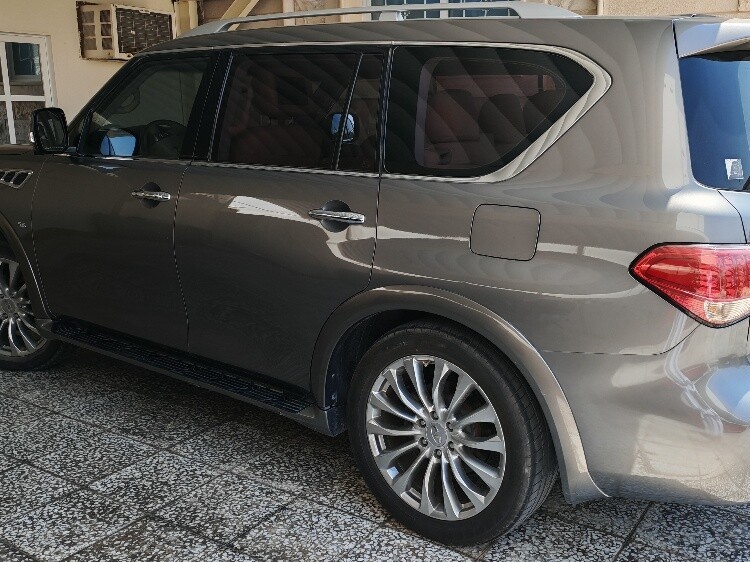 Infiniti QX 80 2016 - Image 2