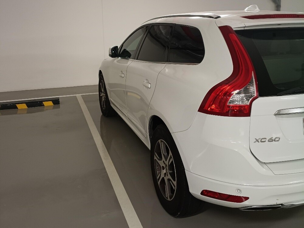 Volvo XC60 2014 - Image 4