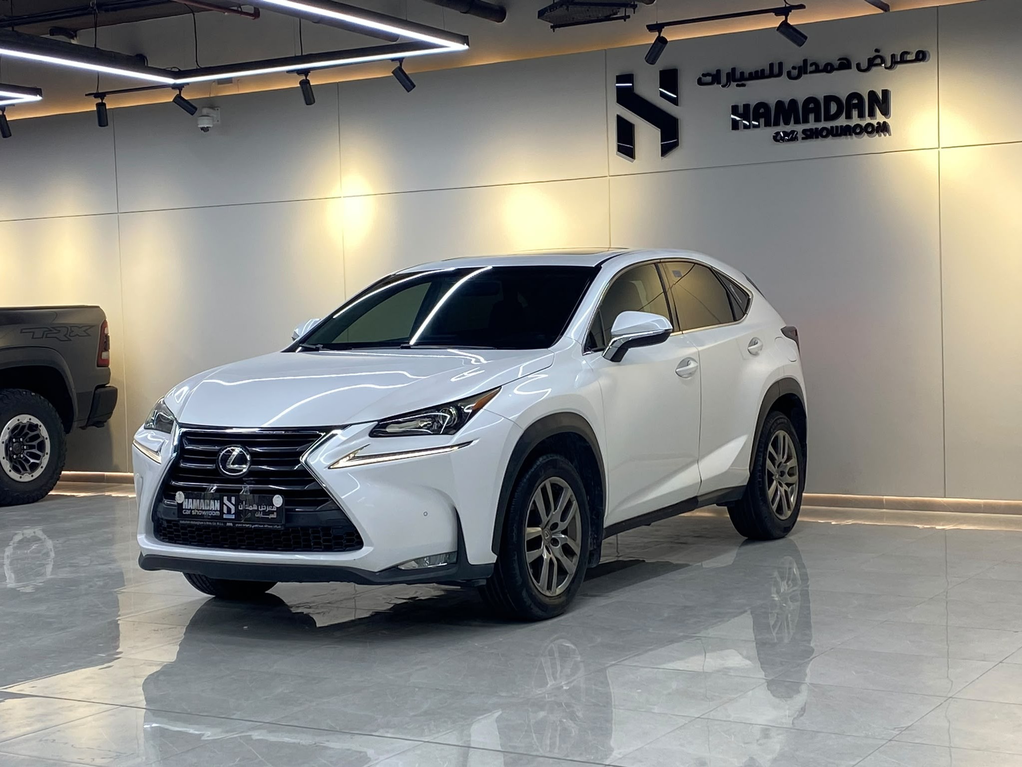 Lexus NX 200 2016 - Image 2