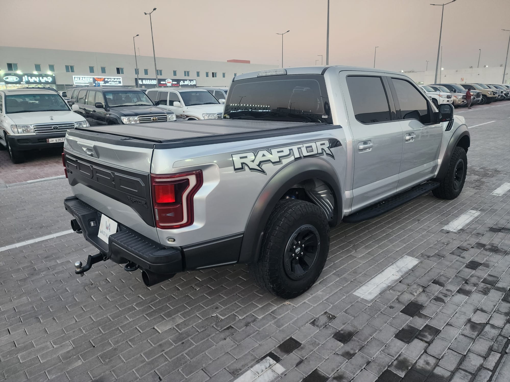 Ford Raptor 2018 - Image 3