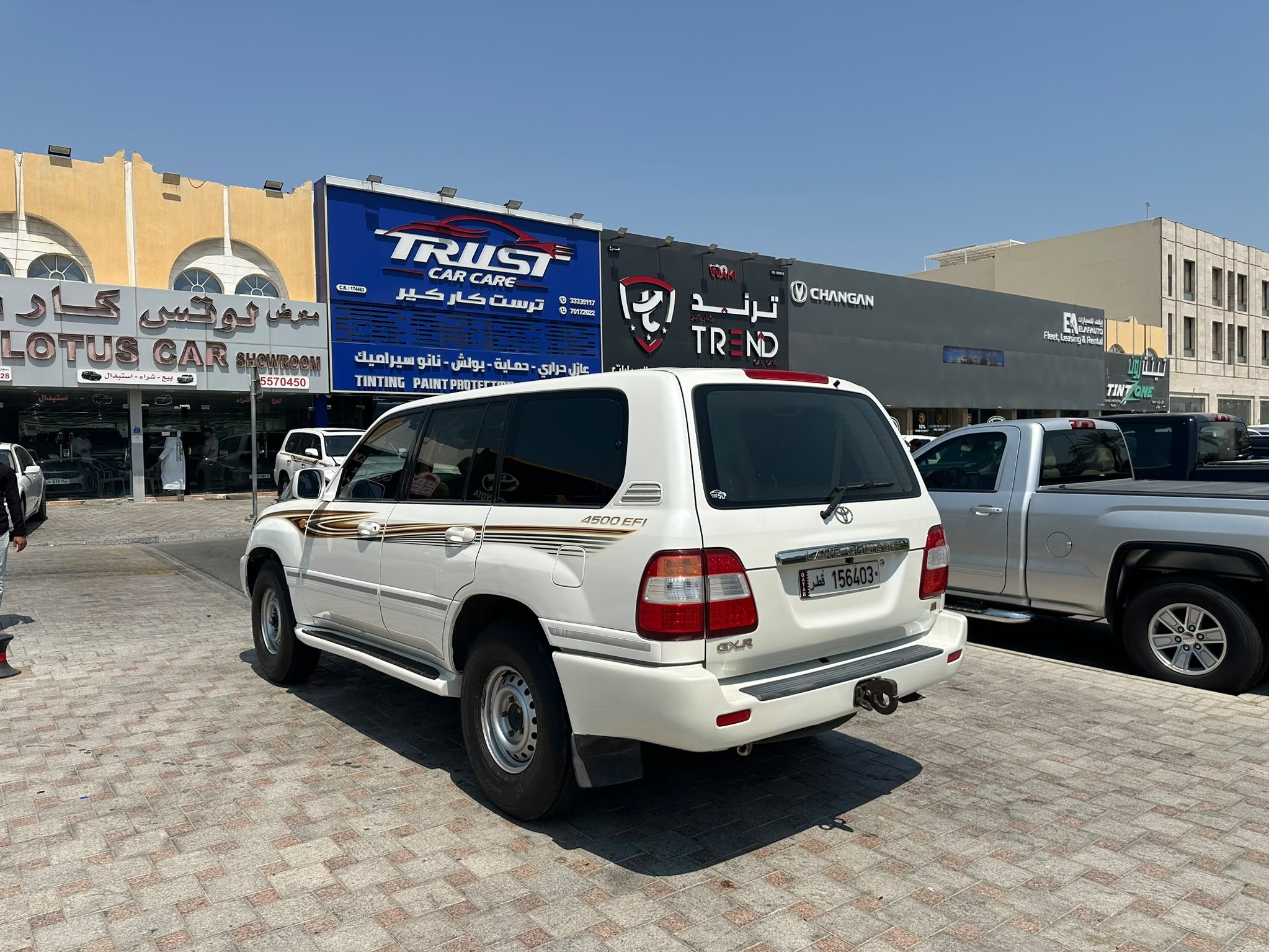 Toyota Land Cruiser GXR v6 2007 - Image 4