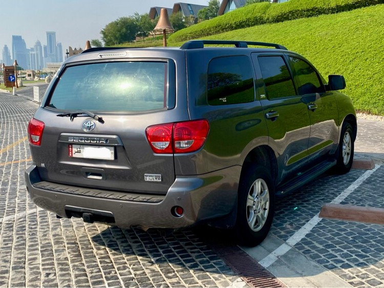 Toyota Sequoia SR5 2015 - Image 3