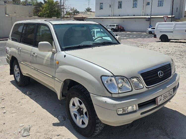لكزس ال اكس 470 2004