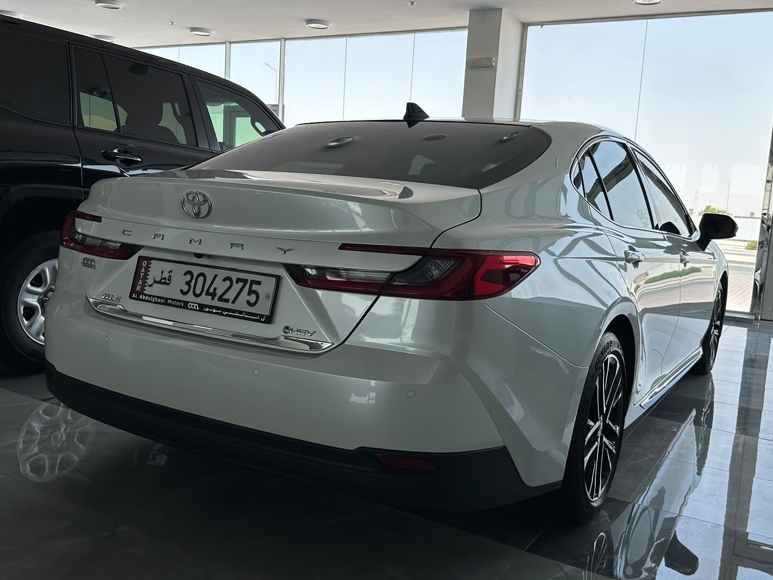 Toyota Camry GLE 2025 - Image 3
