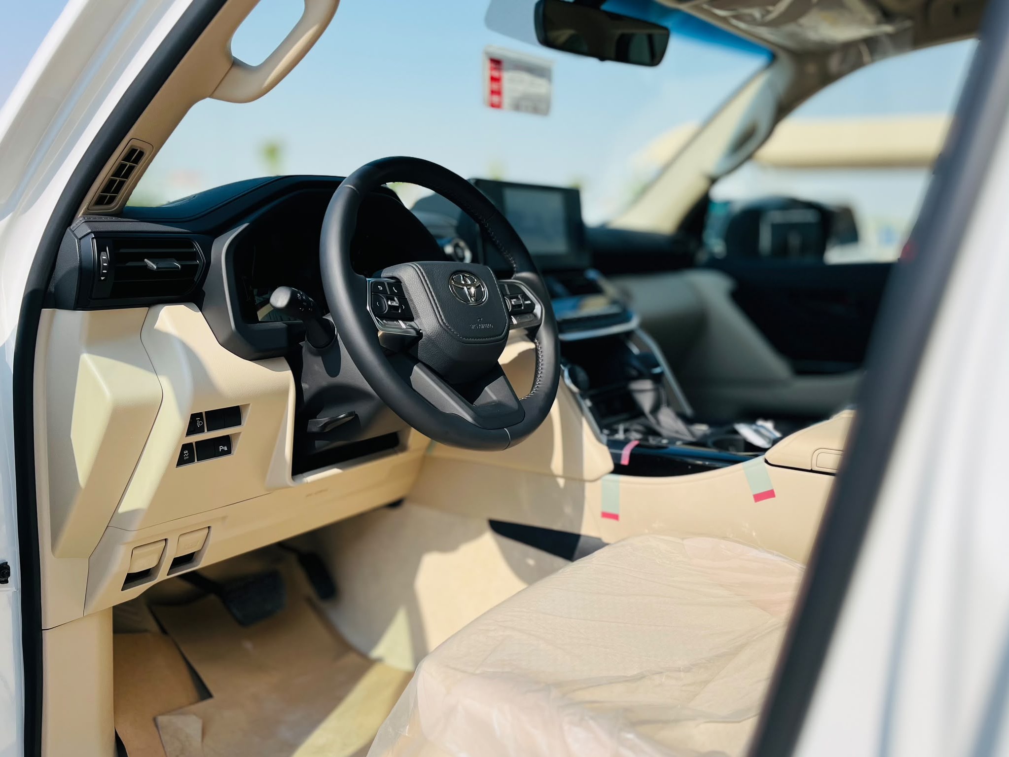 Toyota Land Cruiser GX 2026 - Image 4