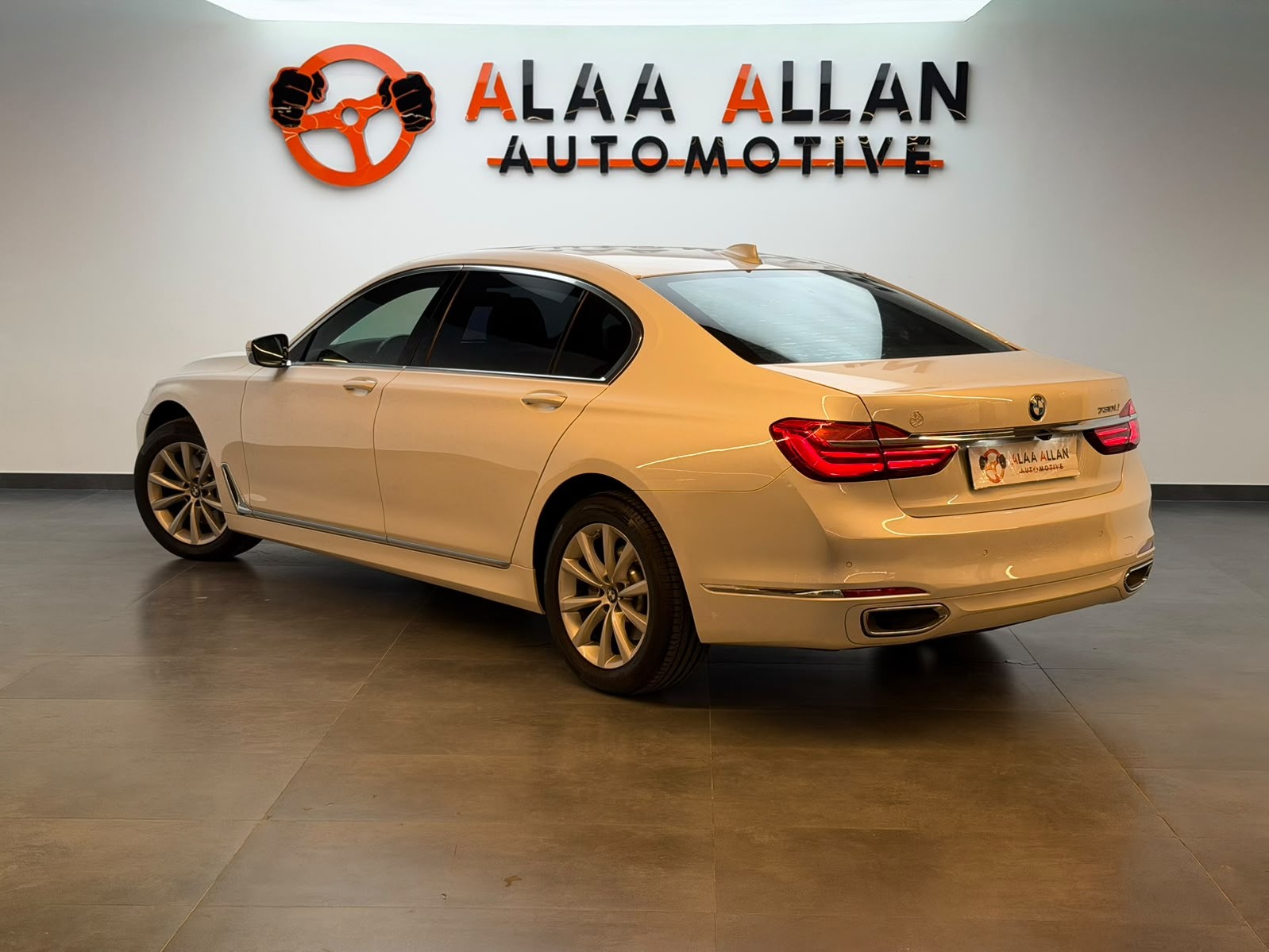 BMW 7-Series 730 Li 2017 - Image 2