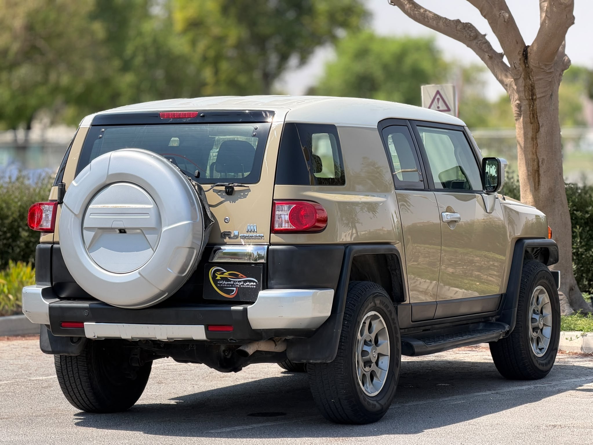 Toyota FJ Cruiser 2013 - Image 4