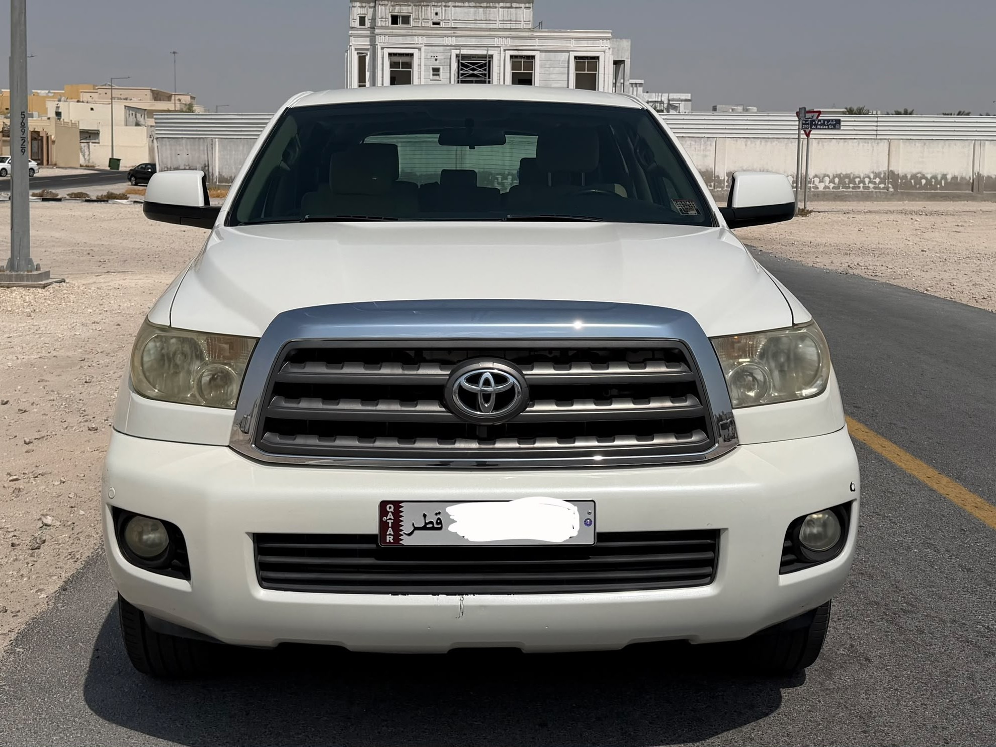 Toyota Sequoia SR5 2013 - Image 2