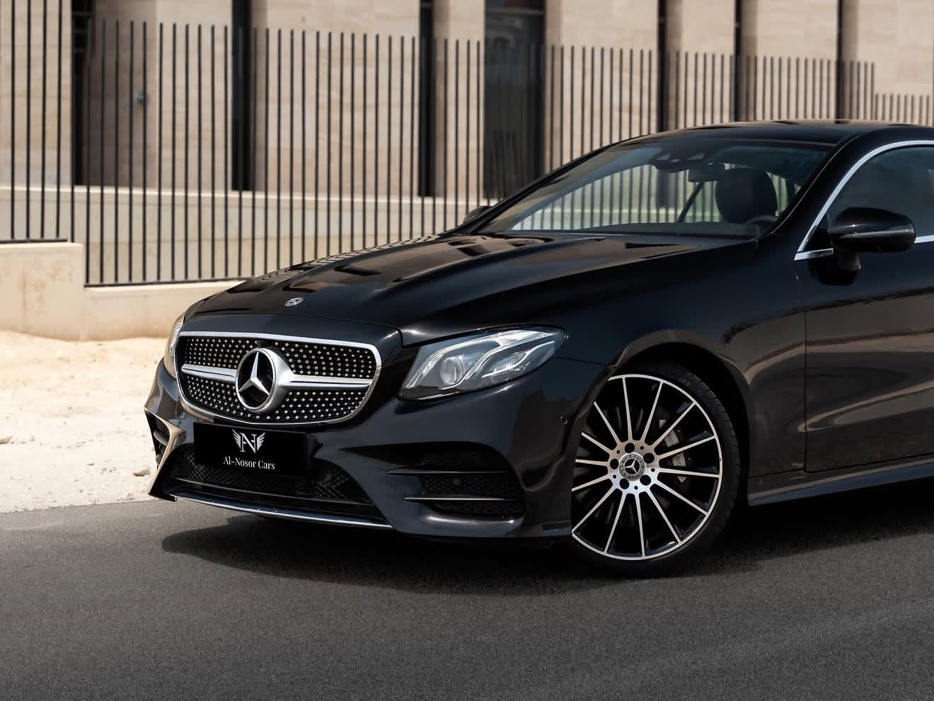 Mercedes-Benz E-Class Coupe E400 2018 - Image 2
