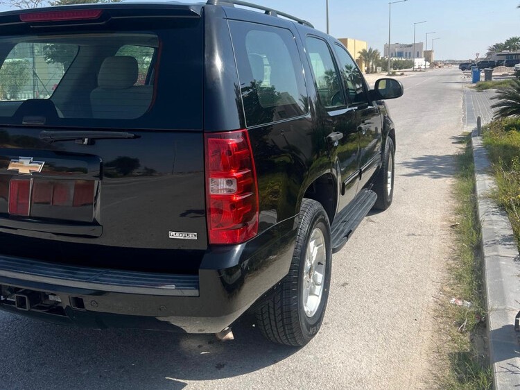 Chevrolet Tahoe LTZ 2011 - Image 3