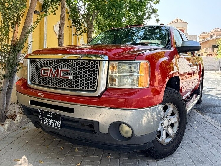 GMC Sierra SLE 2010