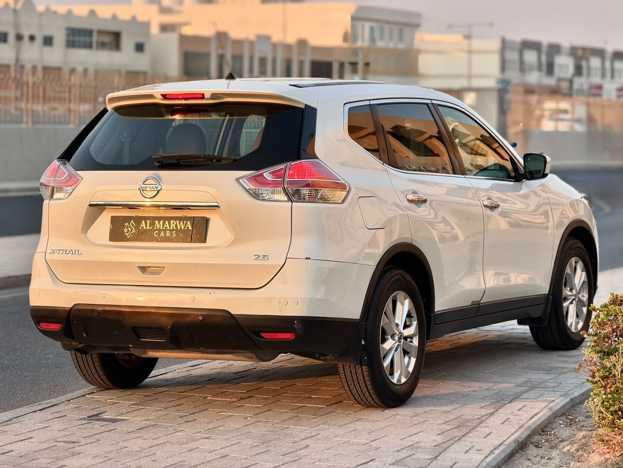 Nissan X-Trail 2015 - Image 2
