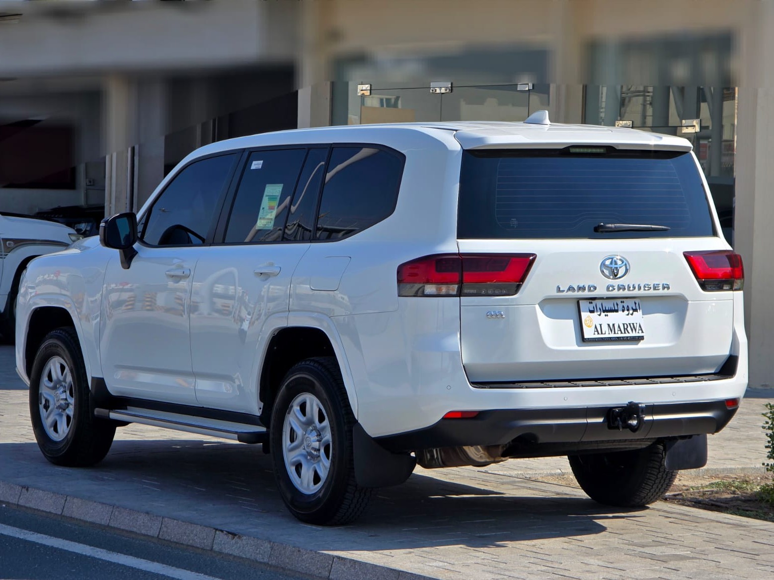 Toyota Land Cruiser GX 2025 - Image 4