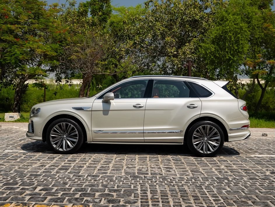 Bentley Bentayga SPEED 2021 - Image 4