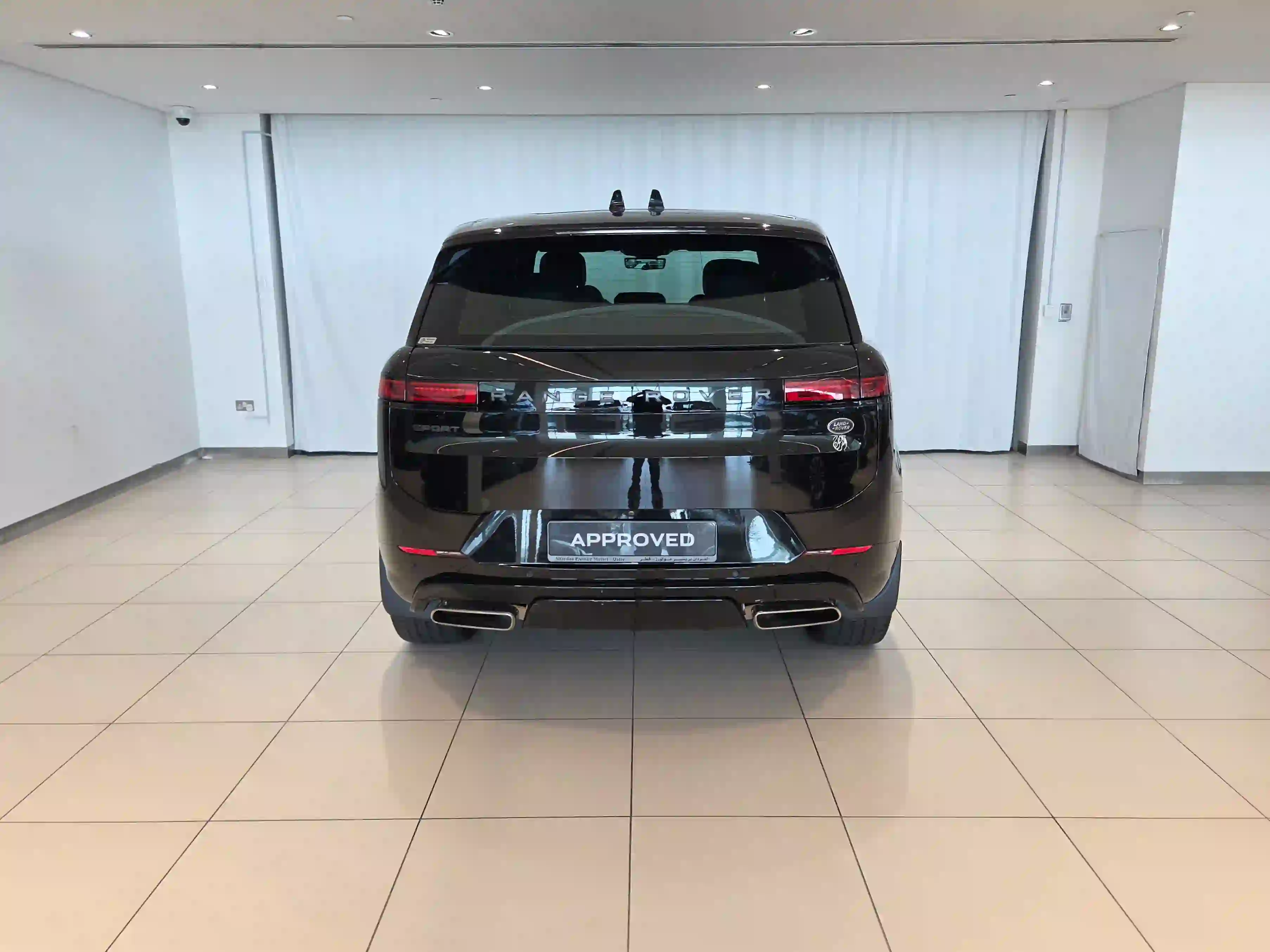 Land Rover Range Rover Sport 3.0i6 Dynamic HSE 2023 - Image 2