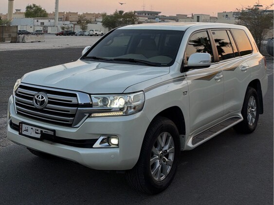 Toyota Land Cruiser VX.R 2016 - Image 2