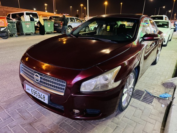 Nissan Maxima 2010 - Image 2