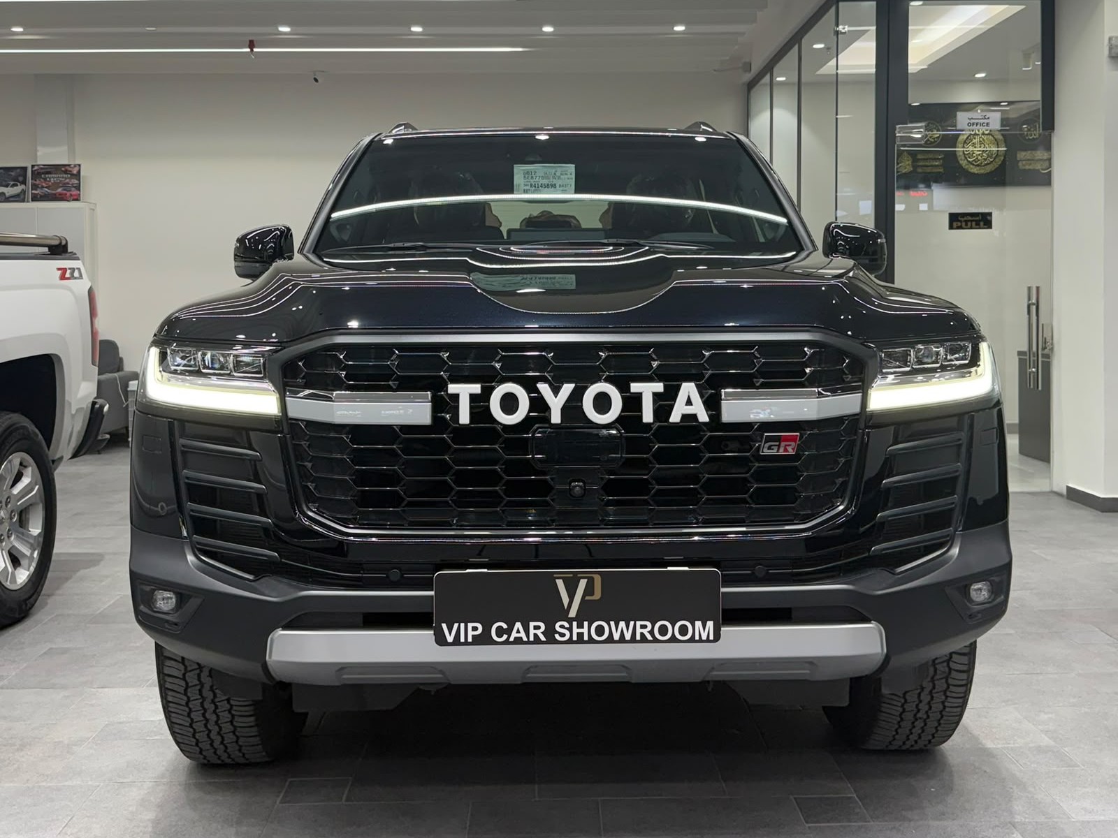 Toyota Land Cruiser GR TWIN TURBO 2024 - Image 2