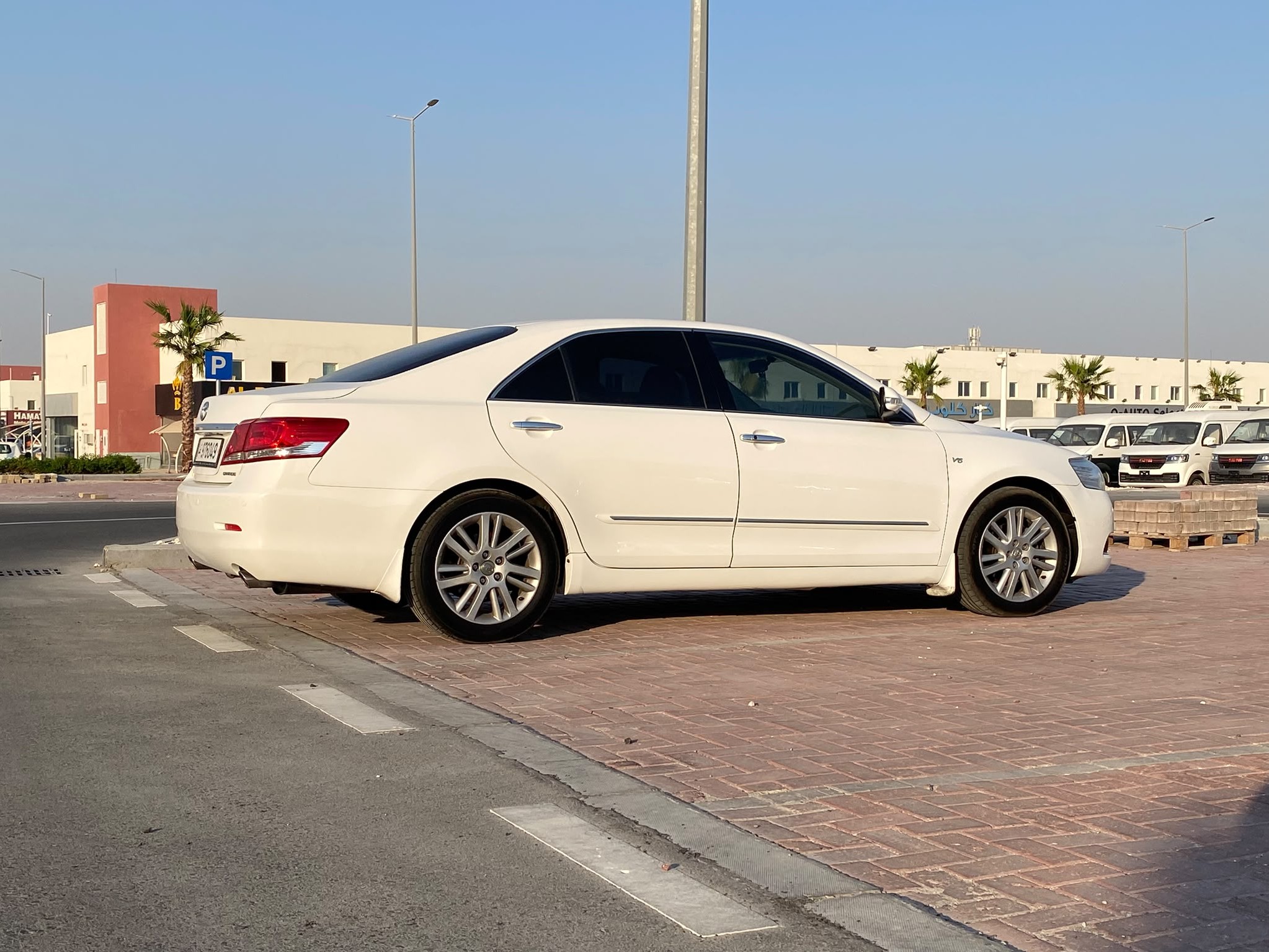 Toyota aurion 2012 - Image 4