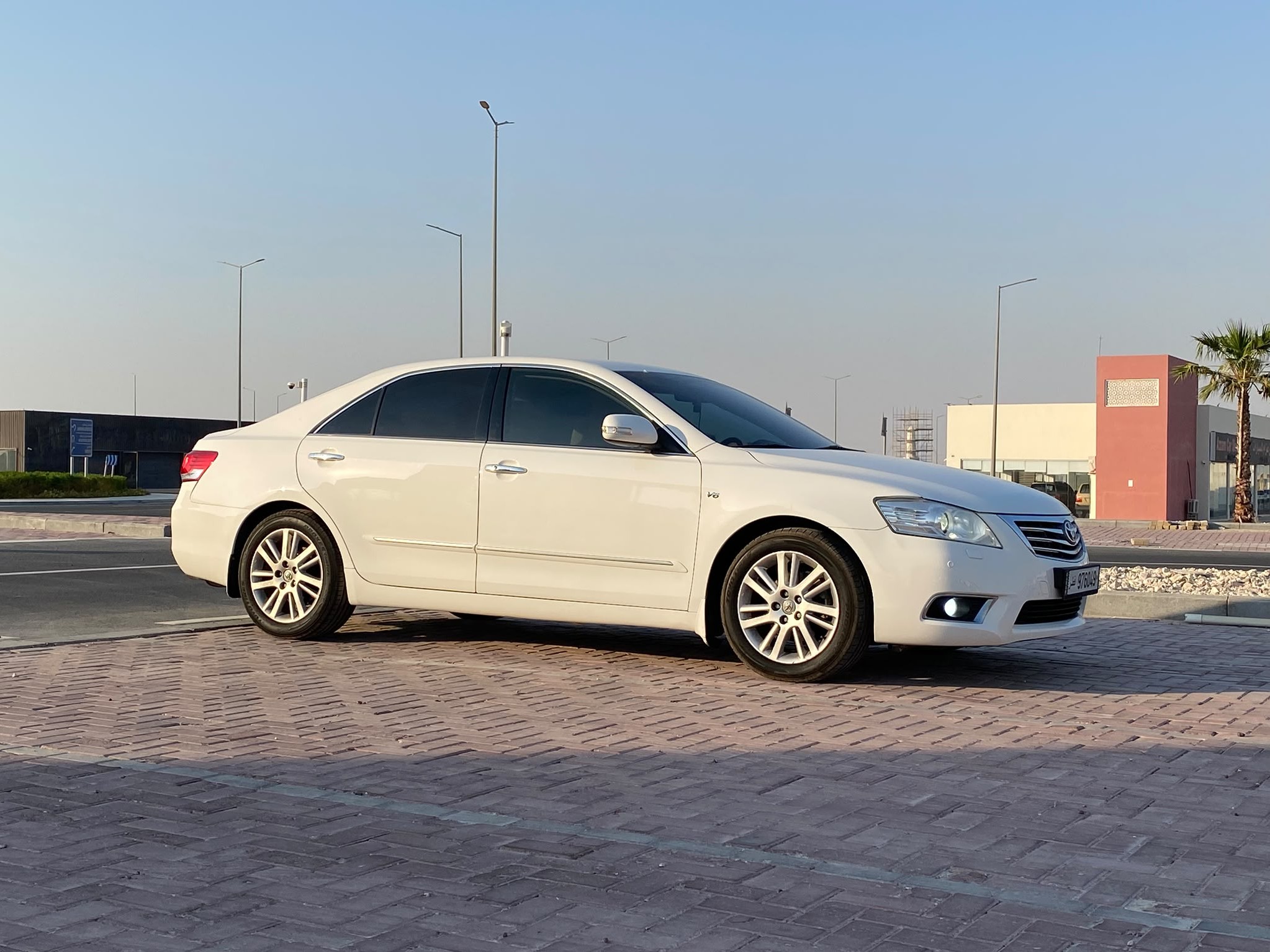 Toyota aurion 2012 - Image 1