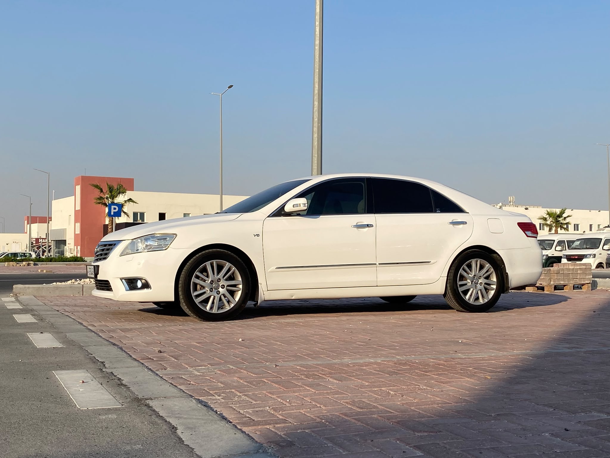 Toyota aurion 2012 - Image 3