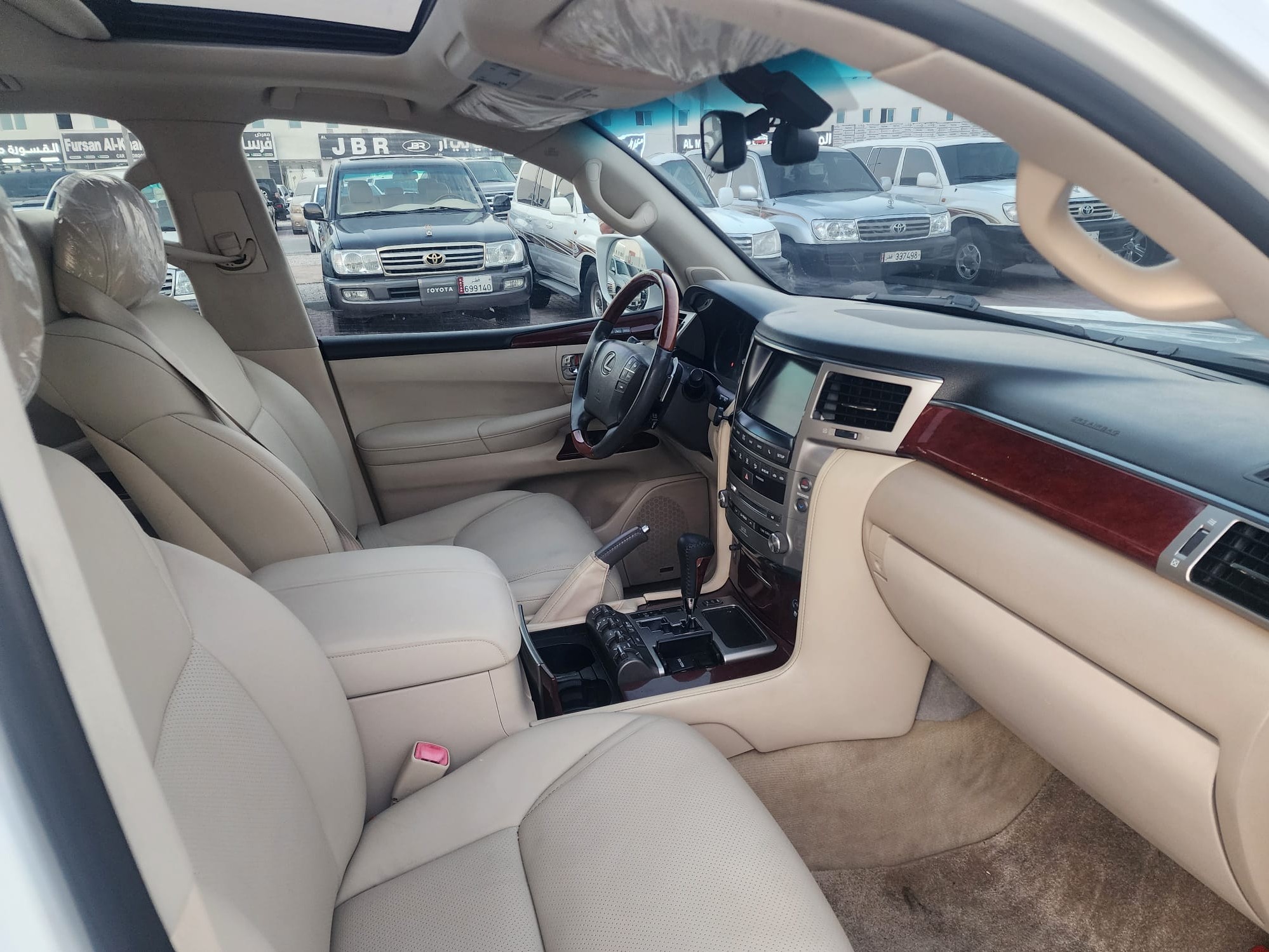 Lexus LX 570 S 2013 - Image 4
