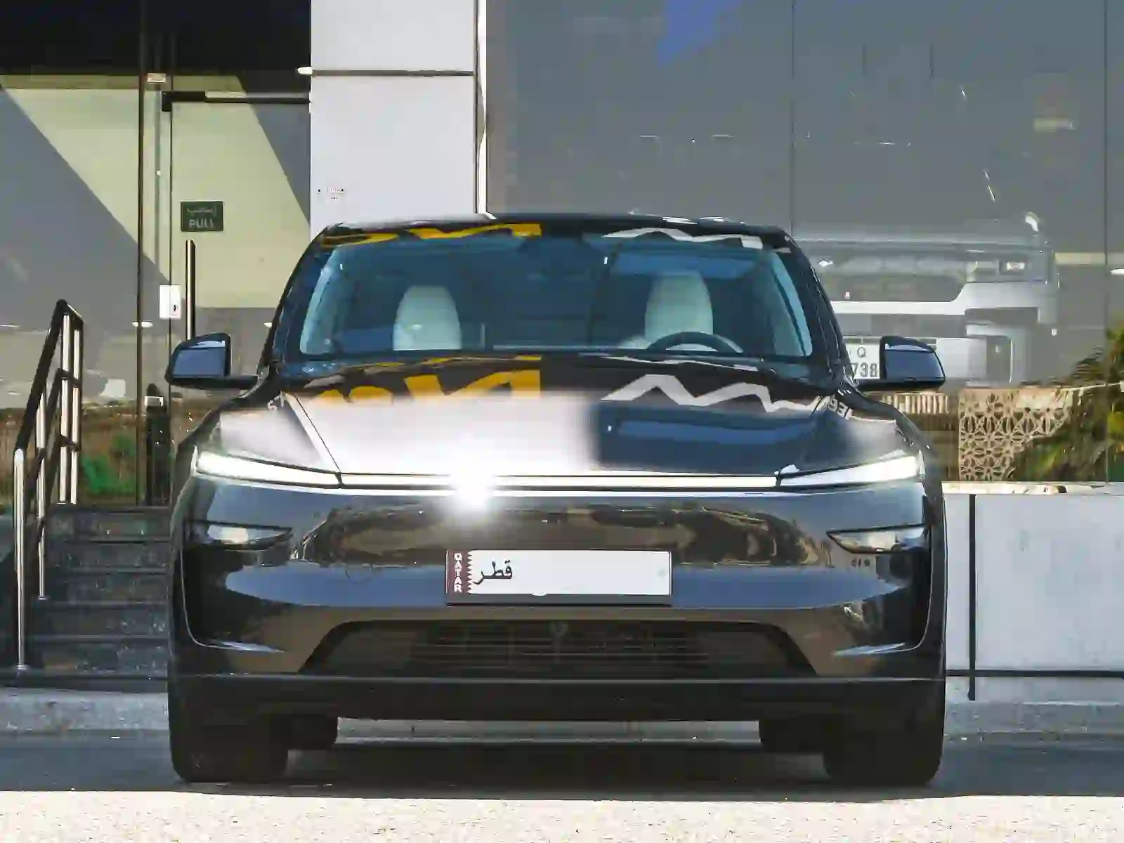 Tesla Model Y Long Range 2025 - Image 2