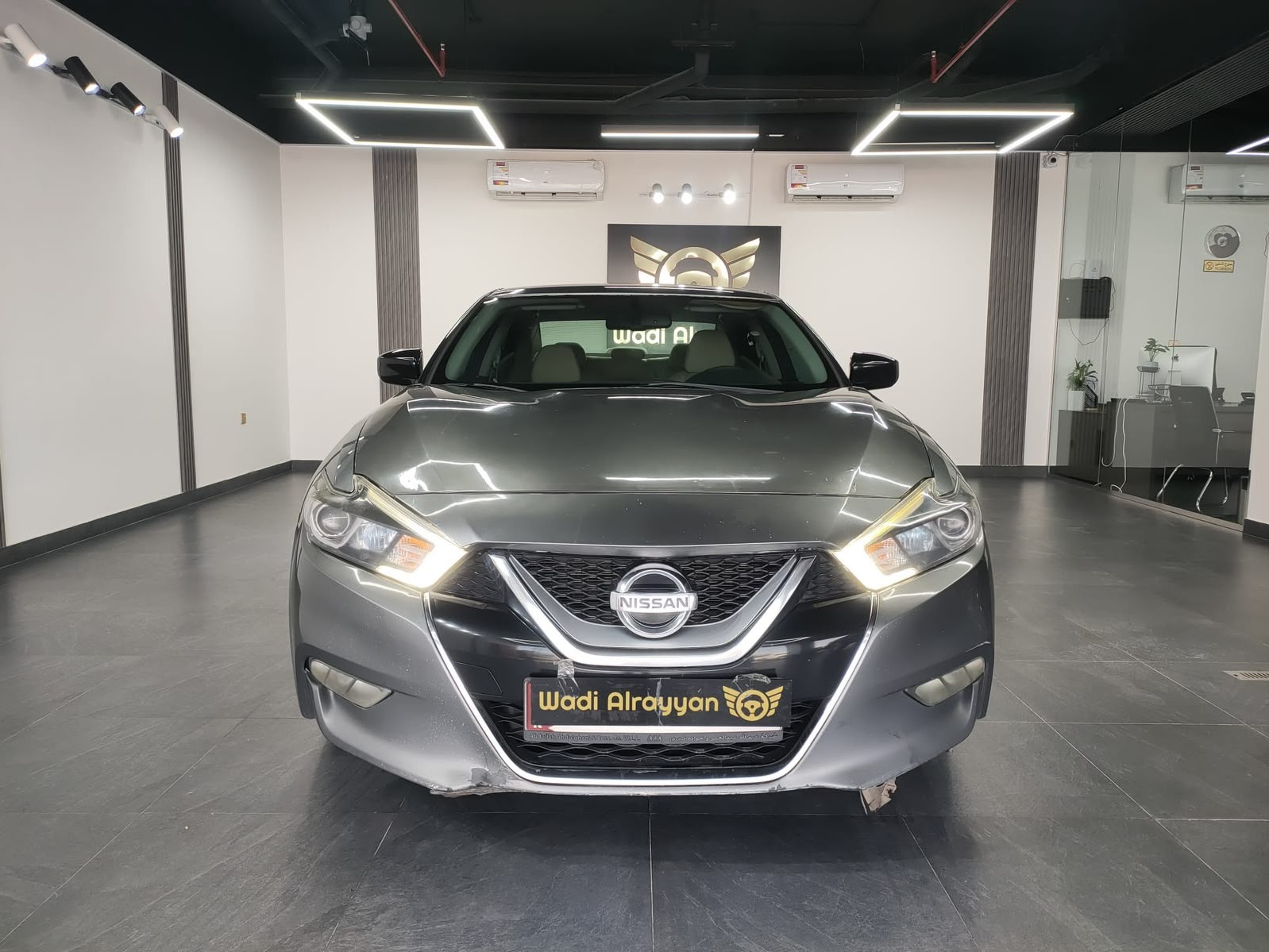 Nissan Maxima 2016 - Image 2