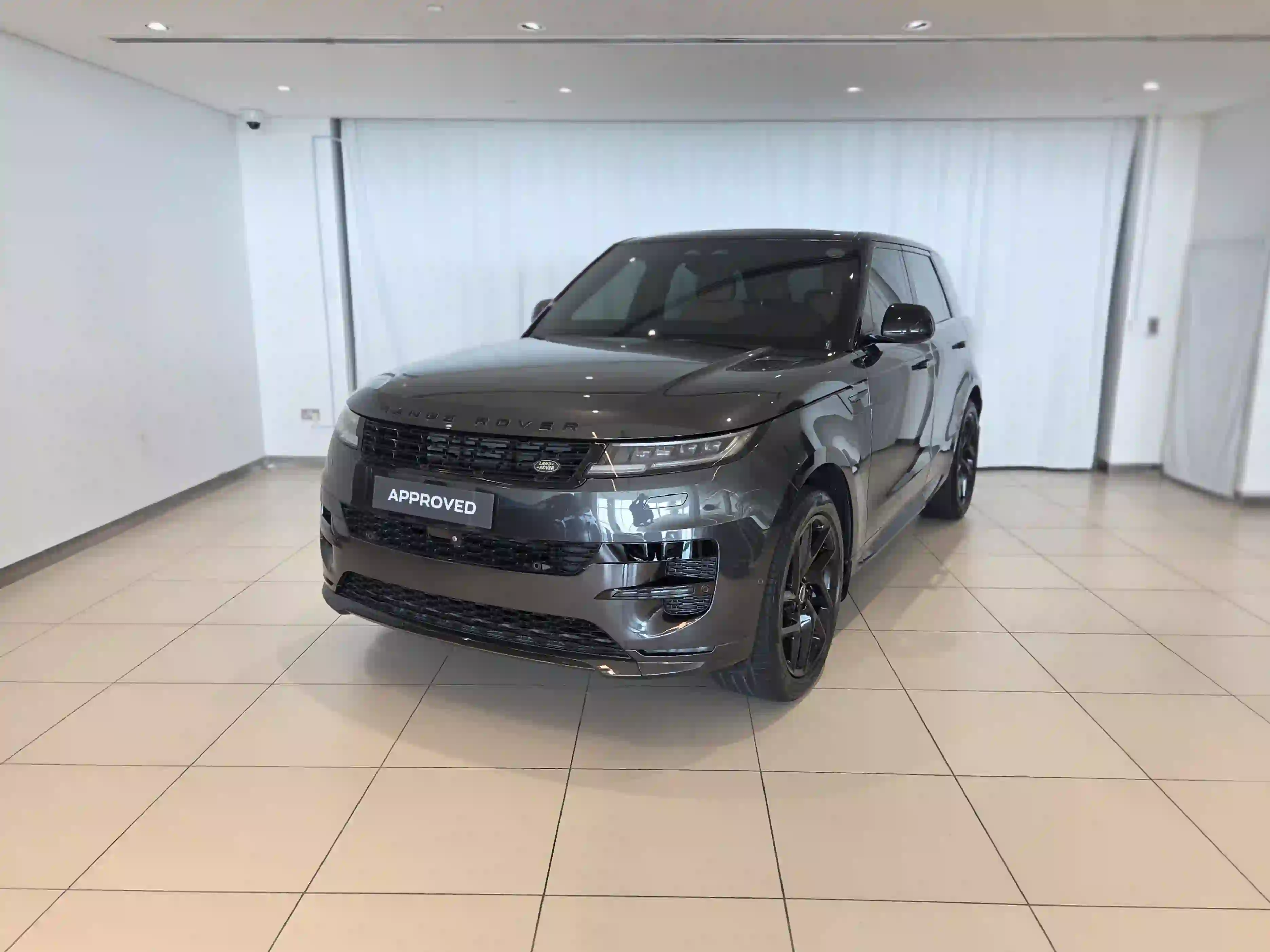 Land Rover Range Rover Sport 3.0i6 Dynamic SE 2023 - Image 1