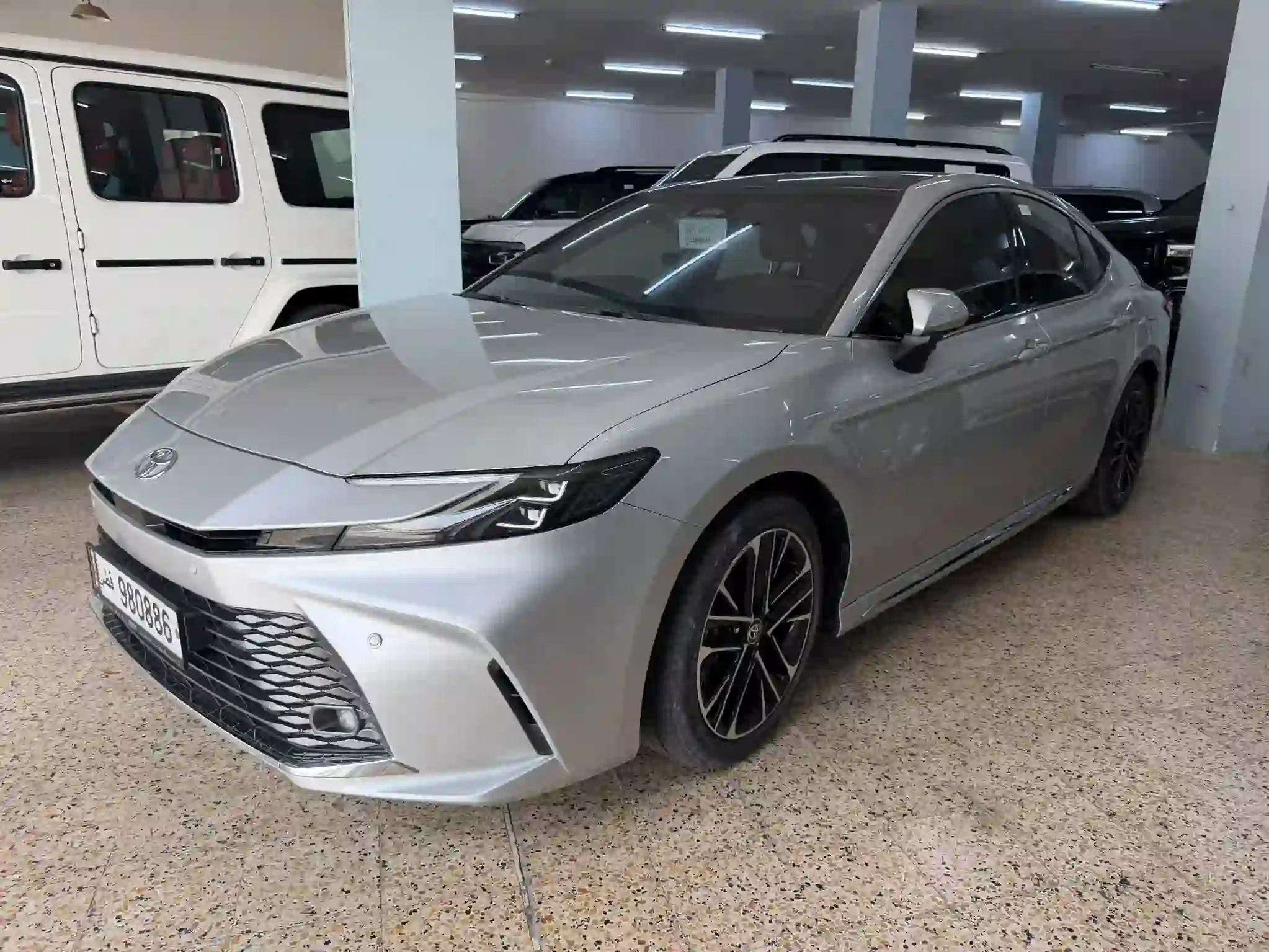 تويوتا كامري جي ال اي 2025 - Image 1