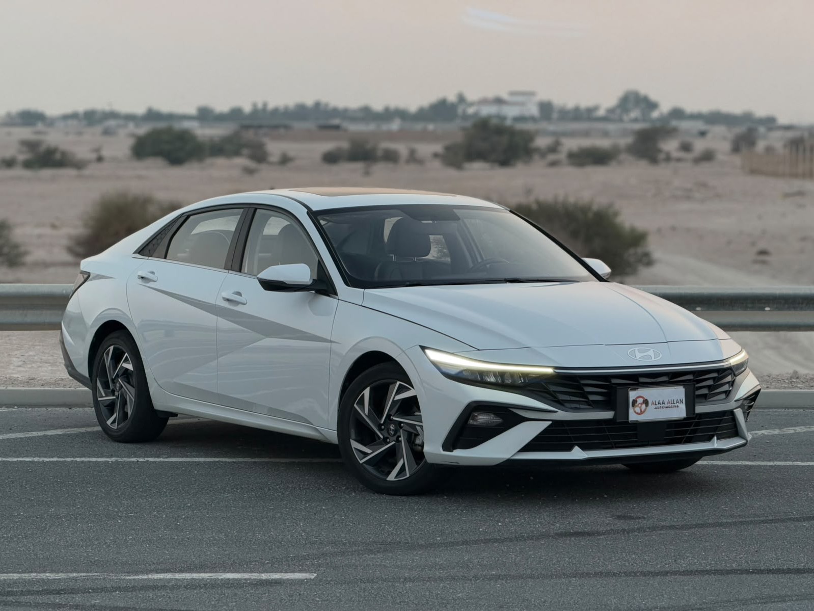 هيونداي Elantra 2024 - Image 1