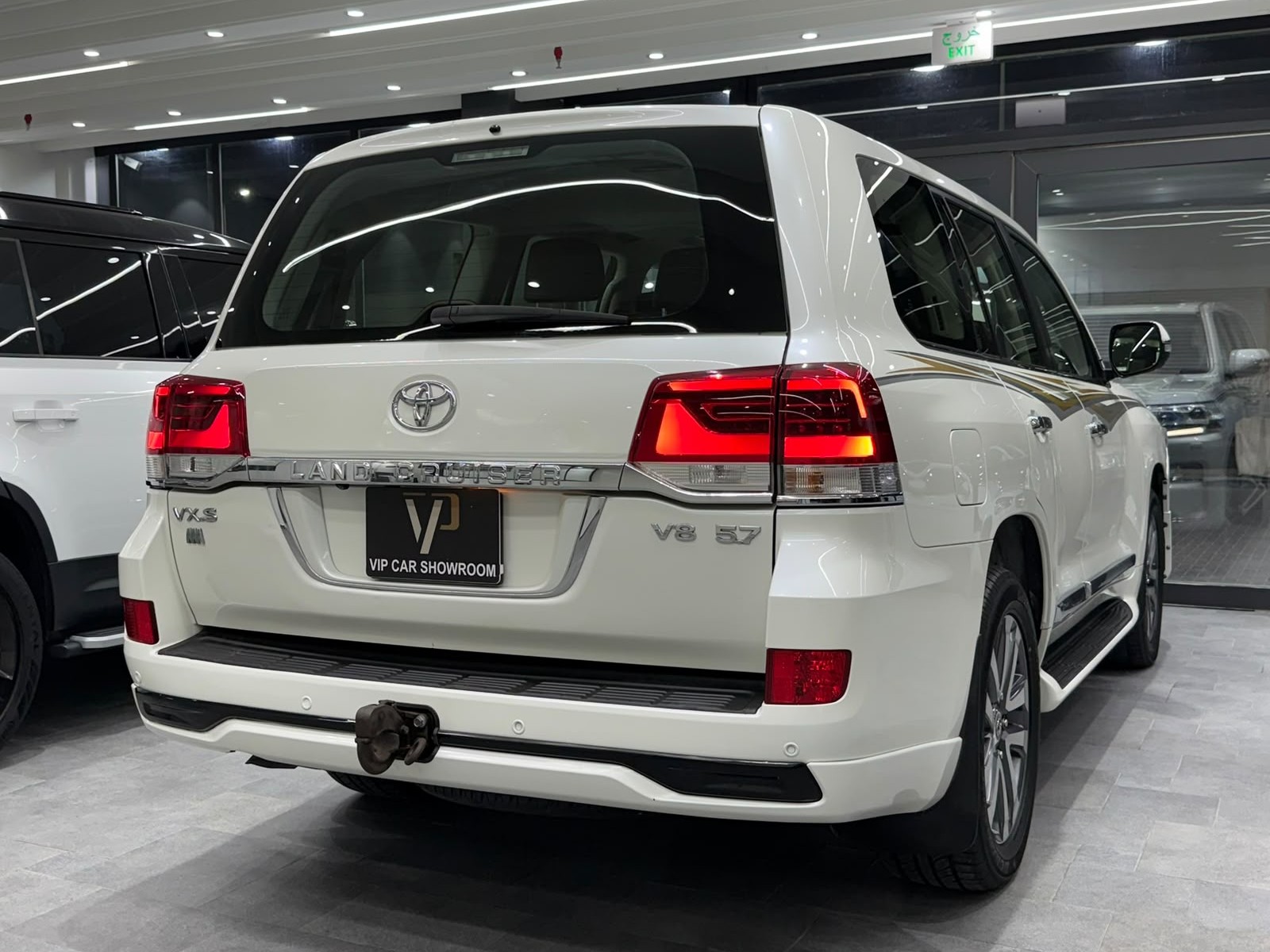 Toyota Land Cruiser VX.R 2016 - Image 4