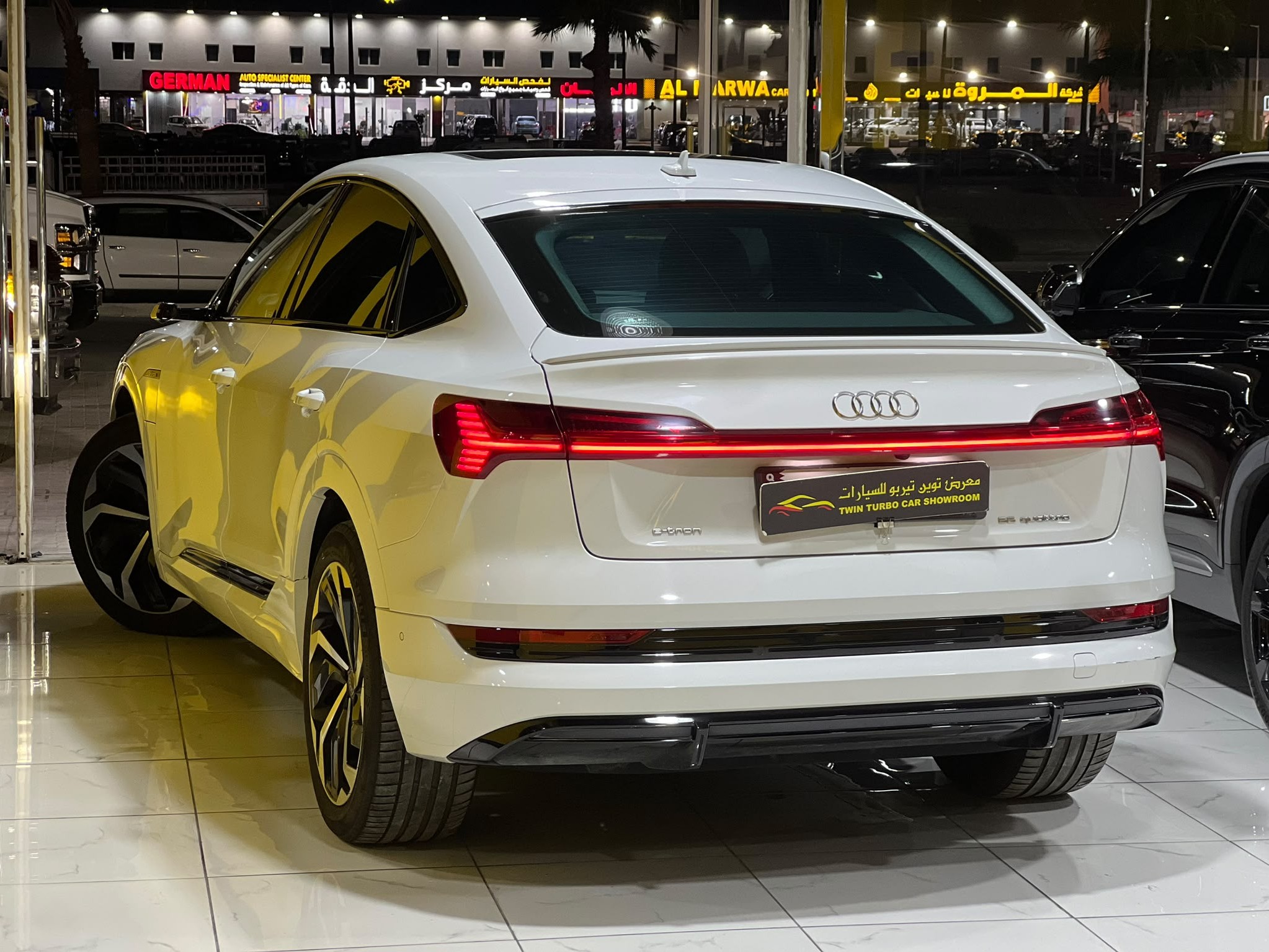 Audi E-Tron  2020 - Image 4