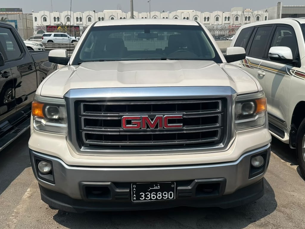 GMC Sierra 2015 - Image 2