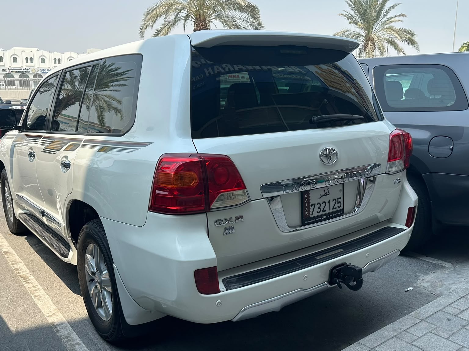 Toyota Land Cruiser GXR v8 2014 - Image 4