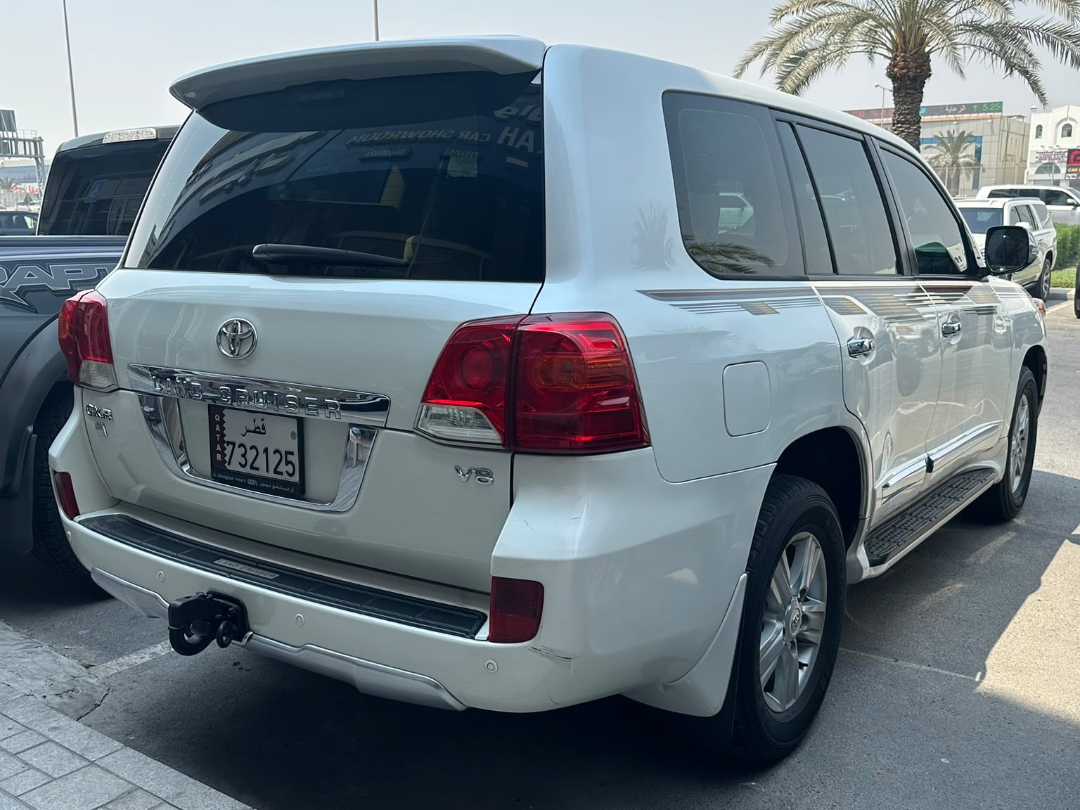 Toyota Land Cruiser GXR v8 2014 - Image 3