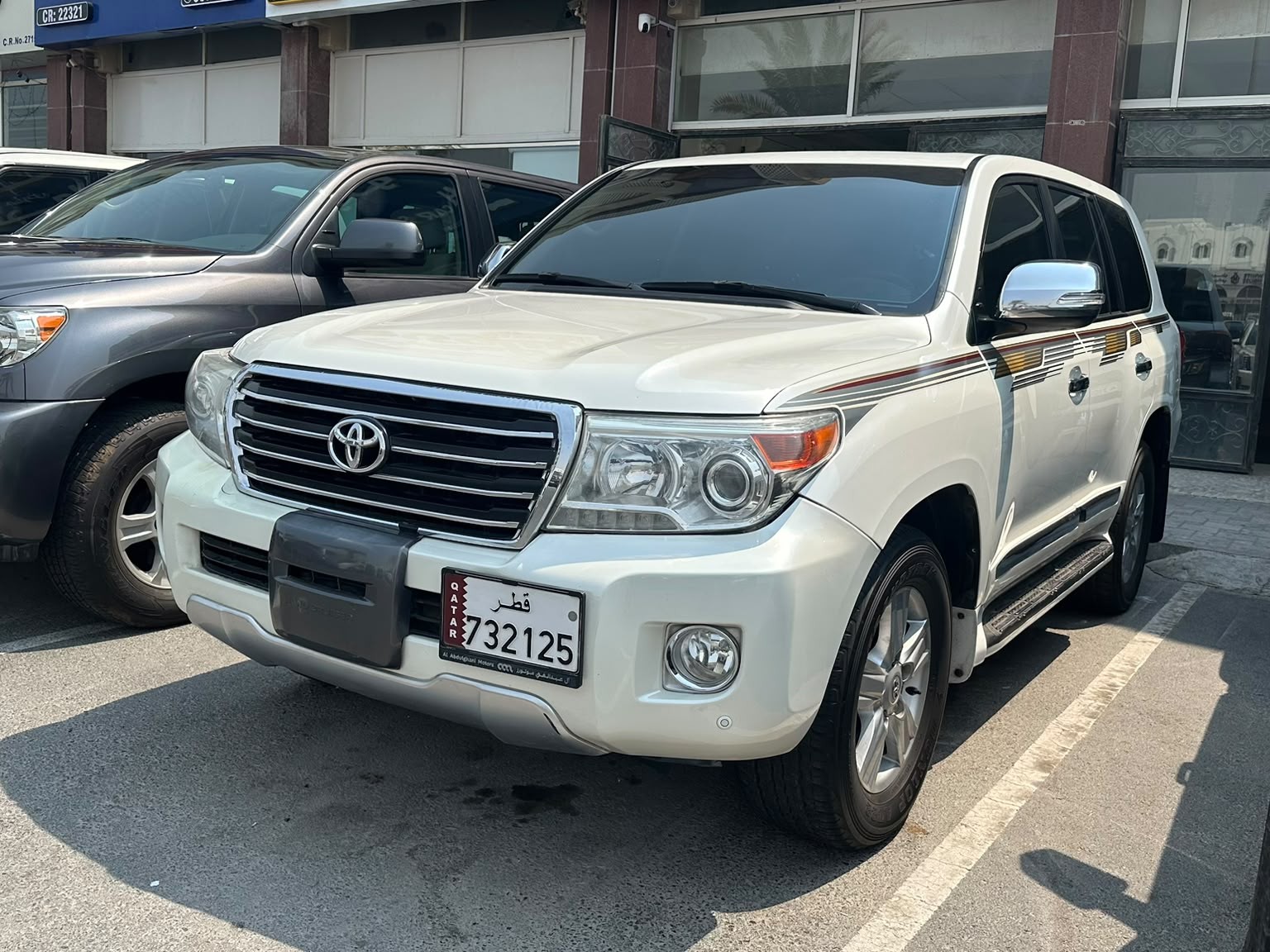 Toyota Land Cruiser GXR v8 2014