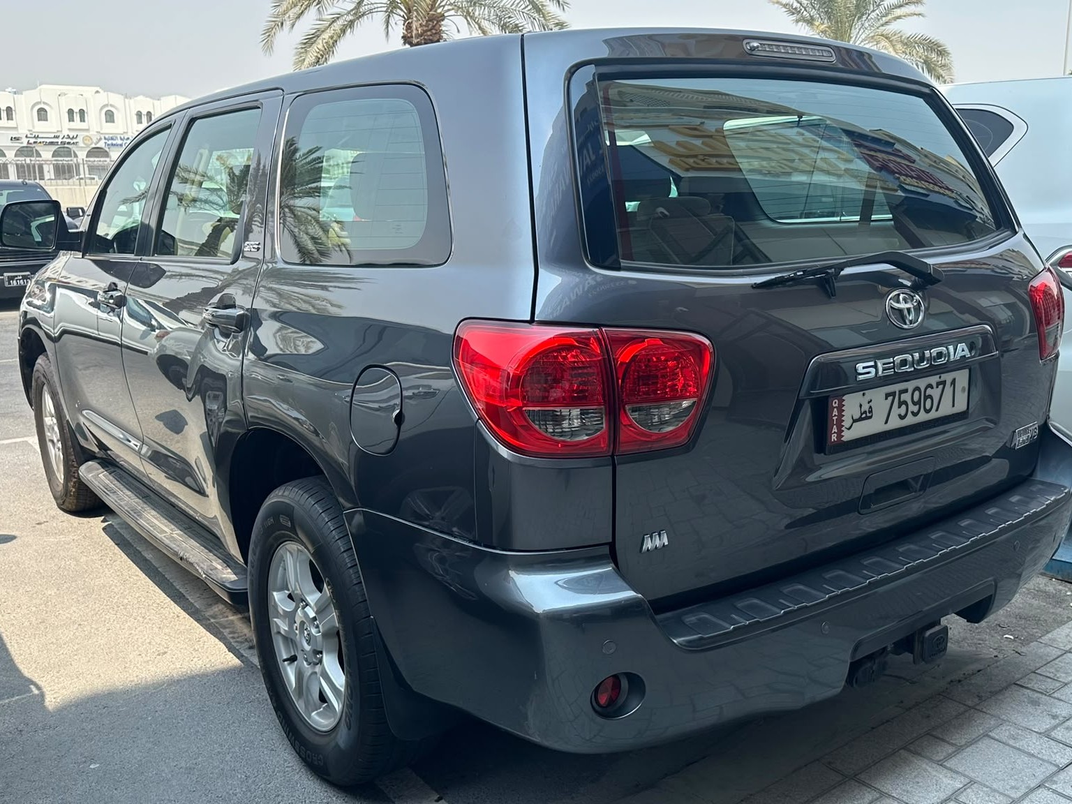 Toyota Sequoia SR5 2016 - Image 3