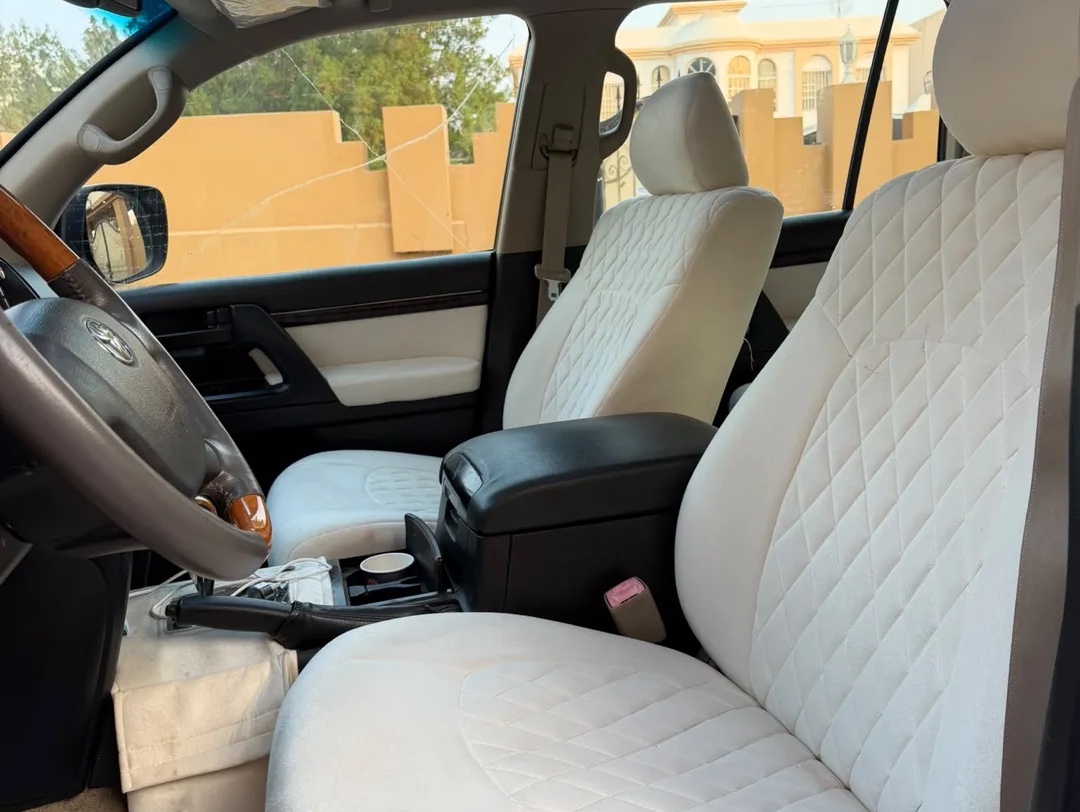 Toyota Land Cruiser GX 2010 - Image 3