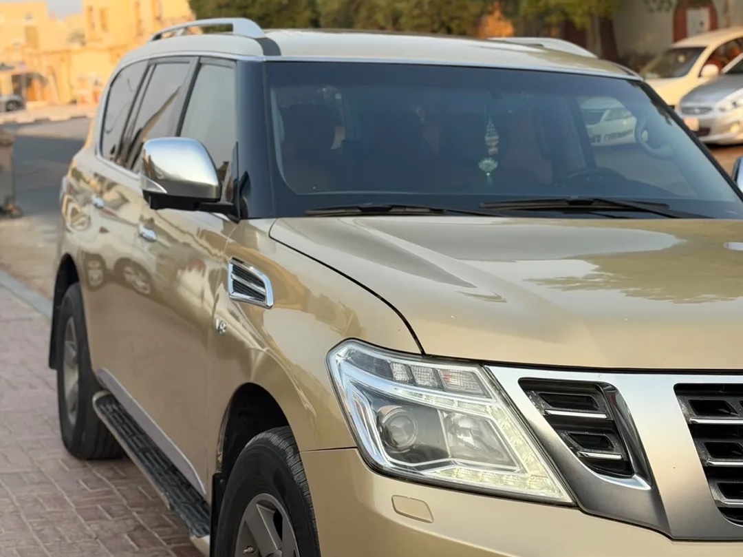 Nissan Patrol  Platinum 2014
