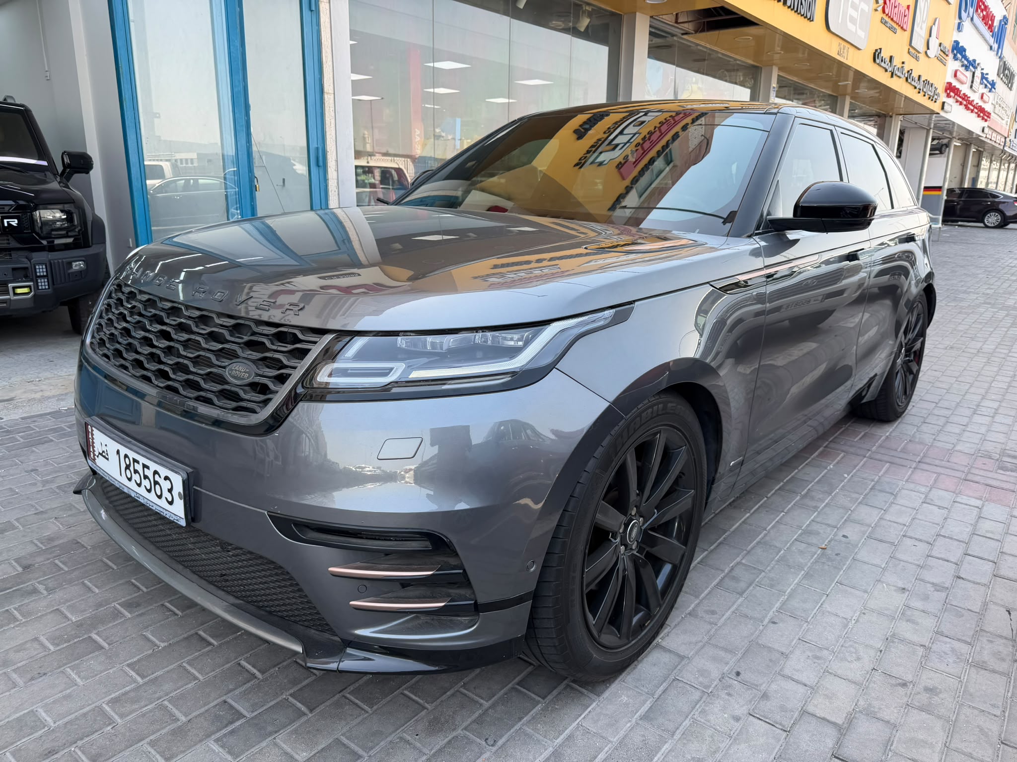 Land Rover Range Rover Velar 2018 - Image 3