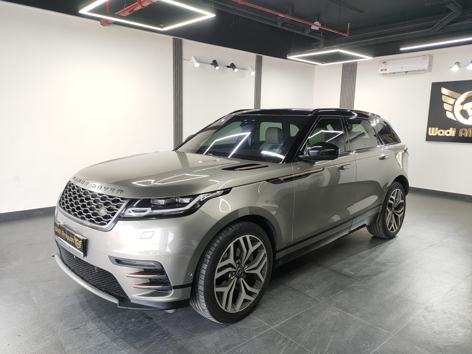 Land Rover Range Rover Velar 2018 - Image 3