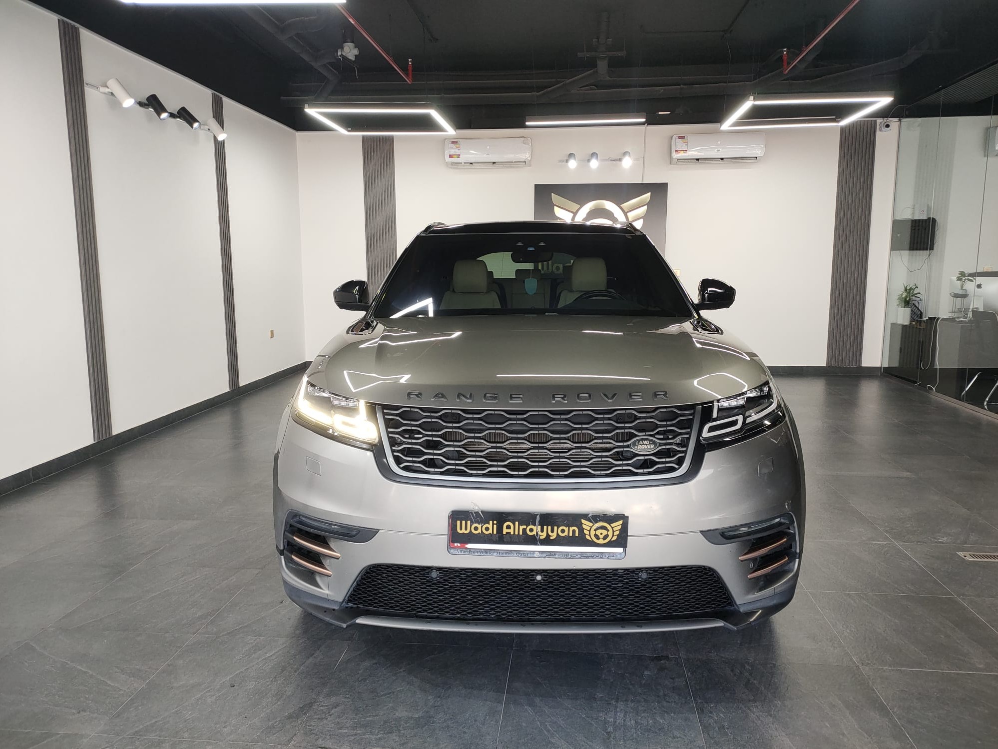 Land Rover Range Rover Velar 2018 - Image 2