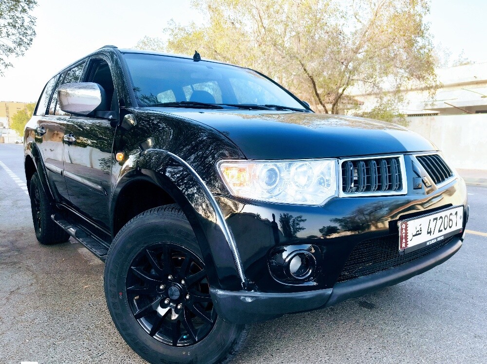 Mitsubishi Pajero Sport 2011 - Image 3