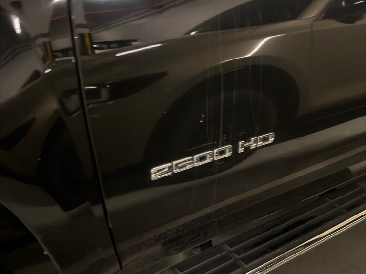 GMC Sierra 2500 HD 2013 - Image 3